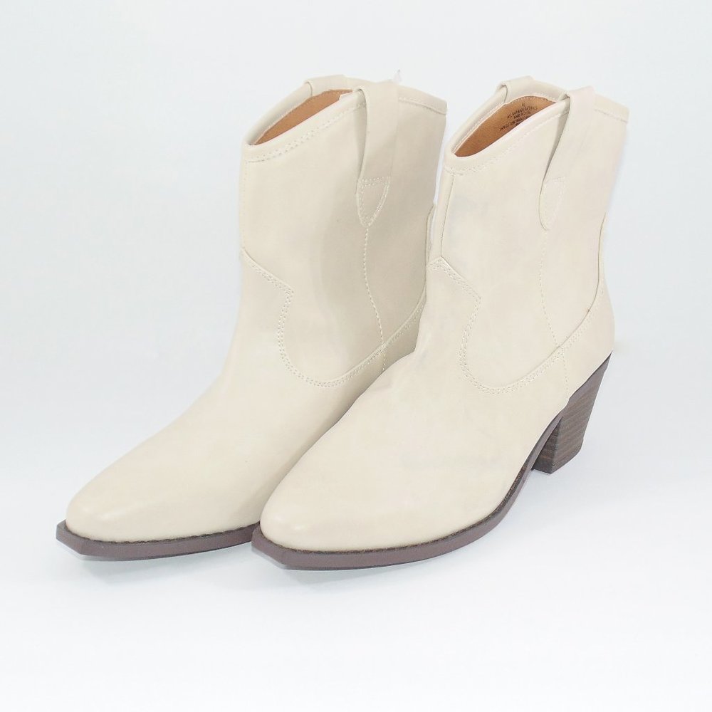 Universal Thread Vanessa Ankle Boots Size 6.5, 7.5